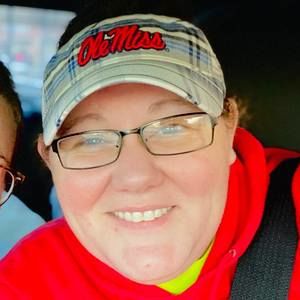 Meet your Posher, Kendra